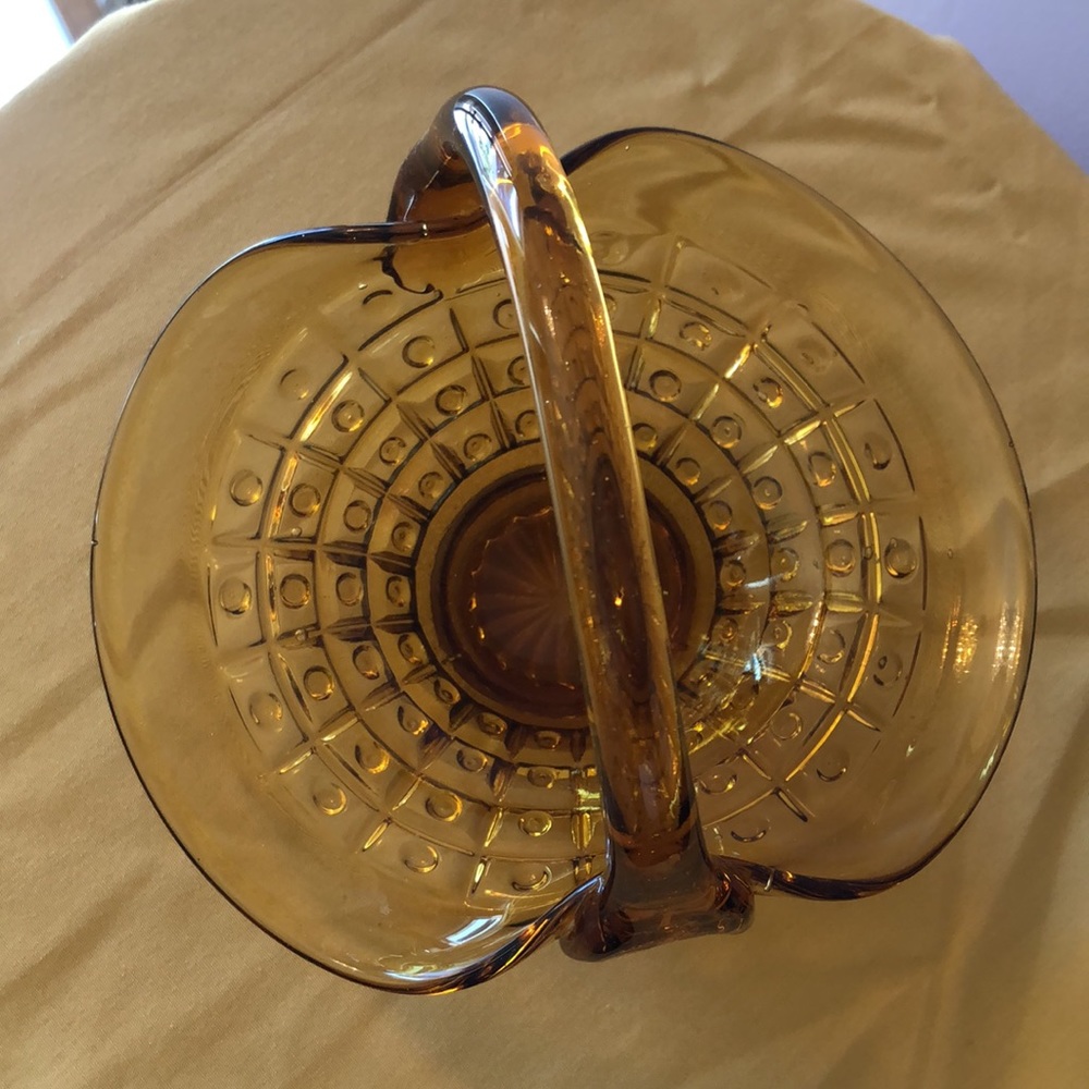 Vintage amber glass basket - Picture 2 of 7